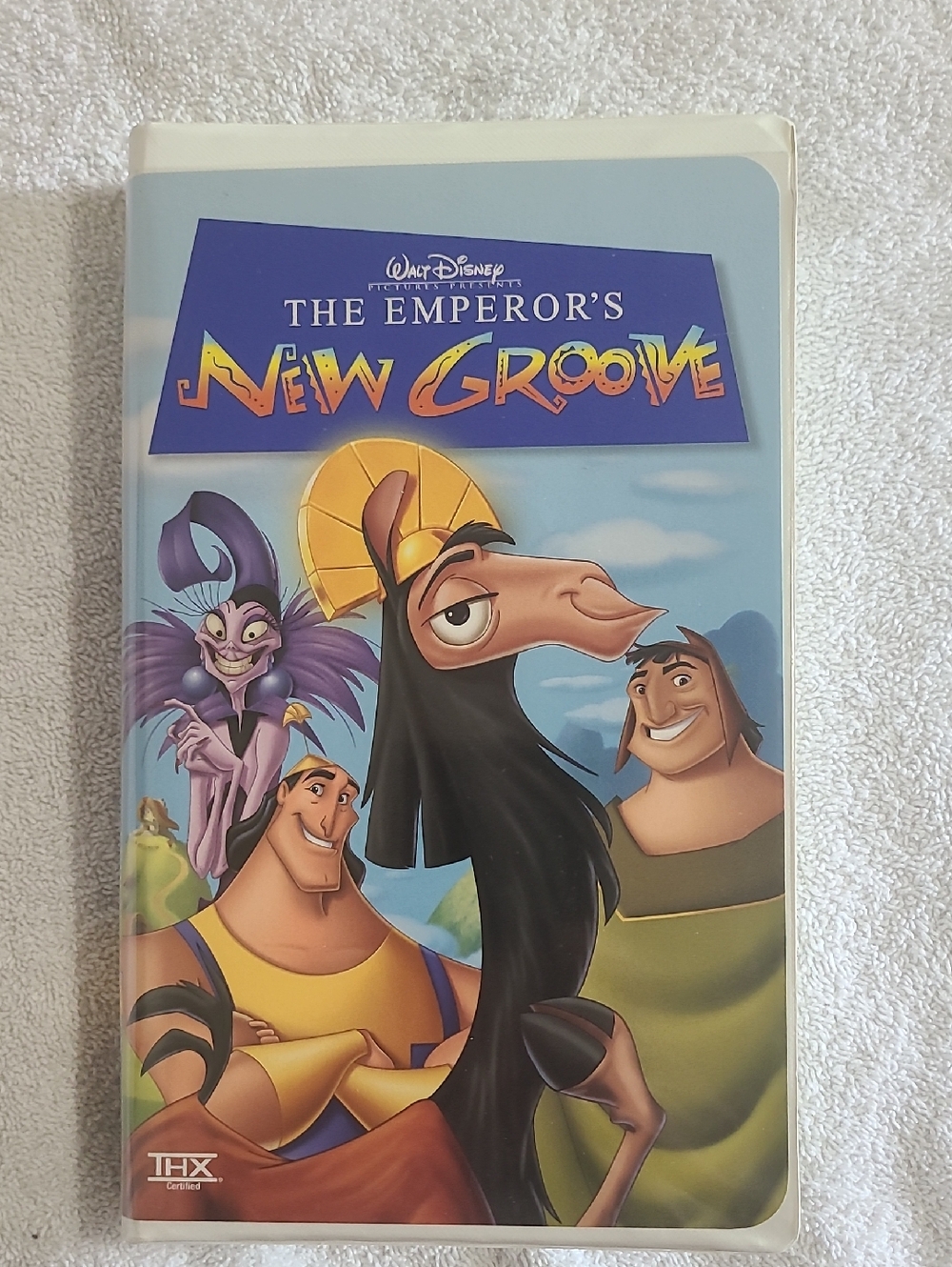 Walt Disney The Emperor's New Groove VHS - Colorful Cover